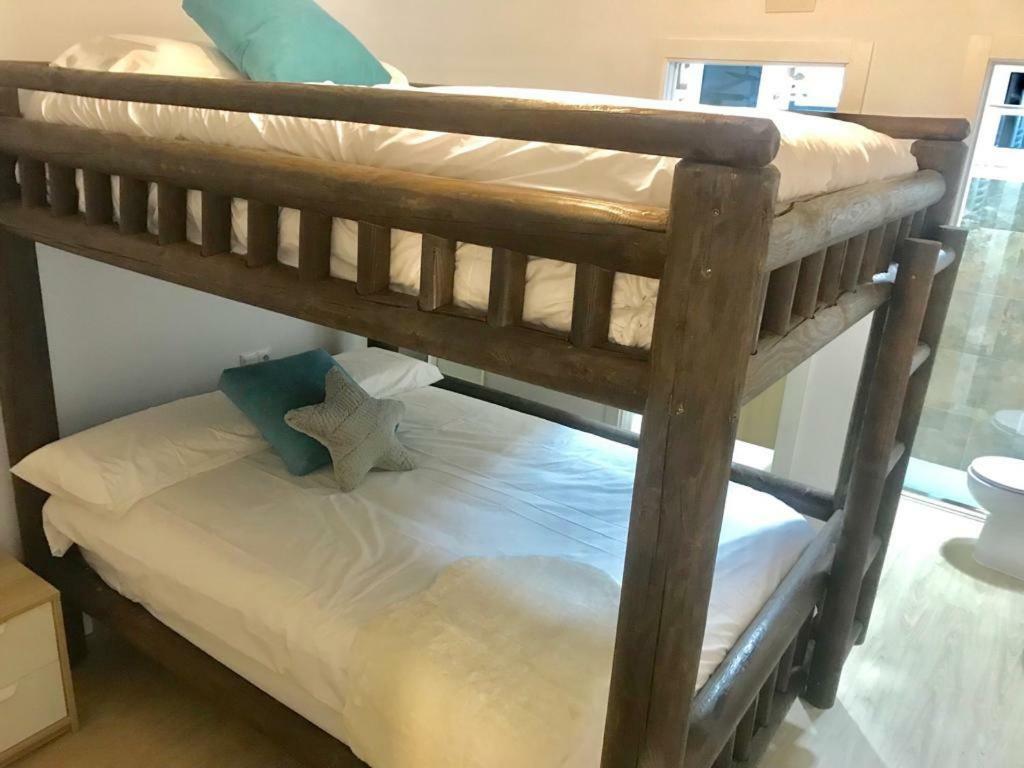 Ginebra Deluxe Domus Apartment เซียร์ราเนบาดา ภายนอก รูปภาพ