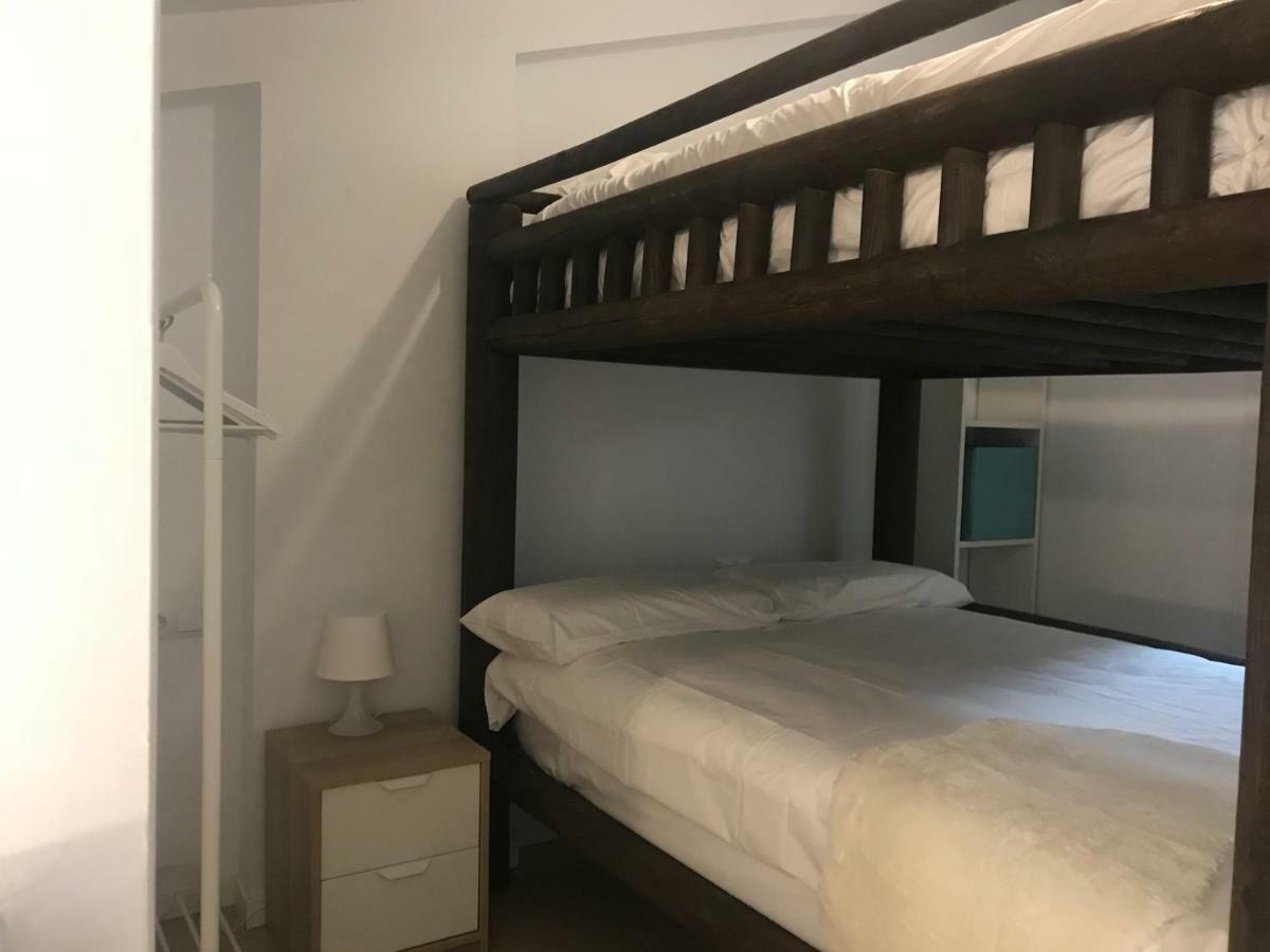 Ginebra Deluxe Domus Apartment เซียร์ราเนบาดา ภายนอก รูปภาพ